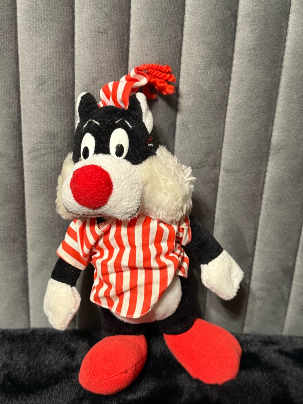 Vintage 1992 Sylvester Cat Christmas Plush Warner Bros Looney Tunes